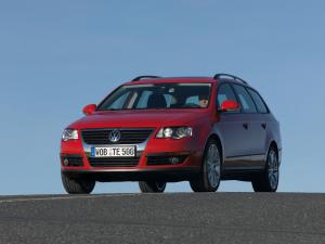 Volkswagen Passat Variant 2005 года